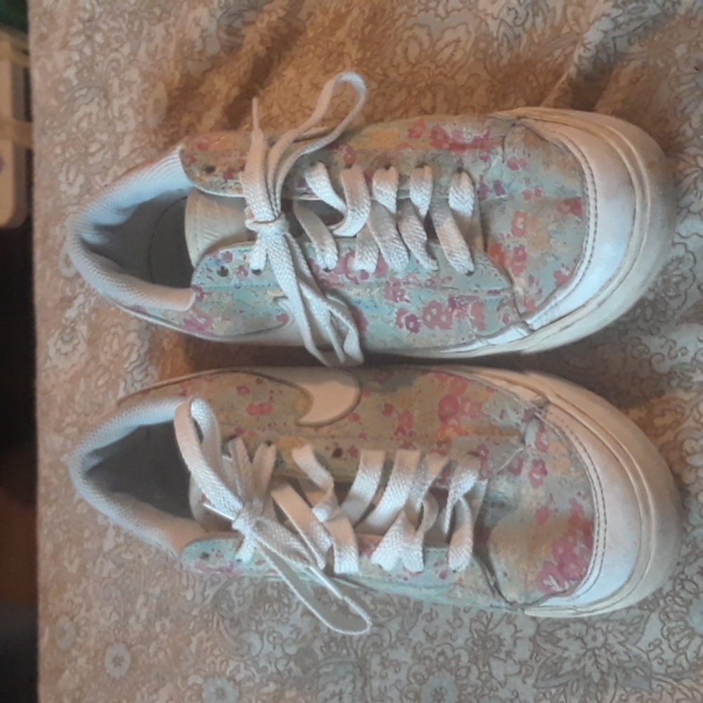 Early 2000s floral print Nikes